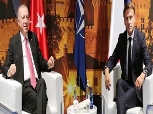 Erdoğan, Macron ile ne görüştü?