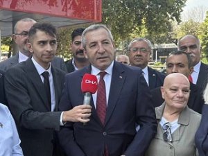 Yeni bir siyasi parti: Cumhuriyetçi Milletin Partisi!
