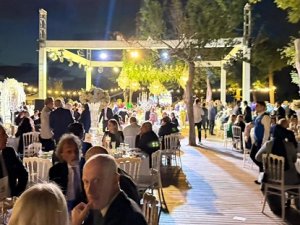 Fahrettin Altun'dan oğluna gösterişli düğün!