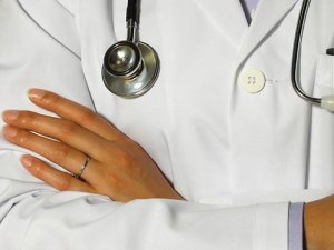 Bakanlıktan burun ameliyatları için emsal karar!