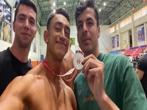 İhraç edilen 'Teğmen' vücutçu oldu!