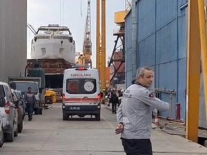 Tuzla'da gemide patlama: 1 ölü, 4 yaralı