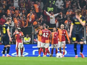 Spor Yazarları, ‘Skor’a göre yazdı: Galatasaray!