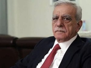 ‘Örgüt Propagandası’ davası: Ahmet Türk’e beraat!