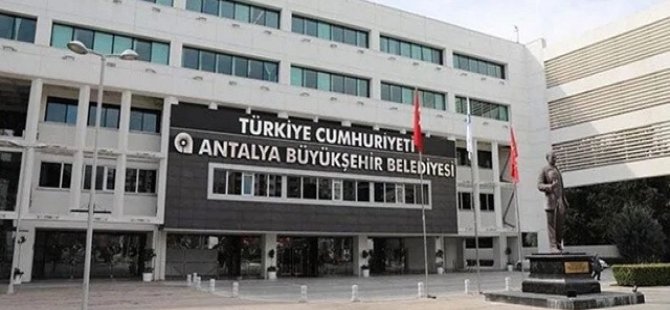 Antalya Büyükşehir Belediyesi'ne rüşvet soruşturması: 8 gözaltı!