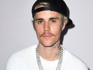 Justin Bieber: “Gülmek bile acıtıyor”
