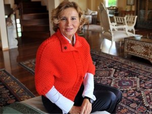 Türk Dil Kurumu ve Türk Tarih Kurumu’nun kapatılması: Nazlı Ilıcak!