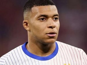 Polis memuru, emekli edildi: Kylian Mbappé!