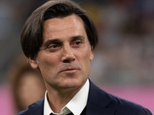 Montella'nın Eminönü keyfi: Balık Ekmek!