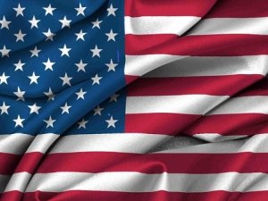 Ünlüler, sırayla ABD’yi terk etmeye başladı: Göçler!