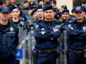 İstanbul'da rüşvet operasyonu: 30 gözaltı