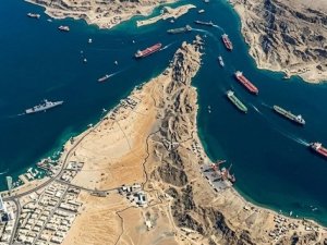 Hürmüz, ısınıyor: ABD'den tehdit, İran'dan yanıt!