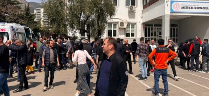 Kahramanmaraş'ta okula silahlı saldırı: 20 Yaralı, 4 Ölü!