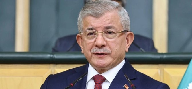 Ahmet Davutoğlu: “23 Nisan’da ‘Yas’ ilan edilmeli”