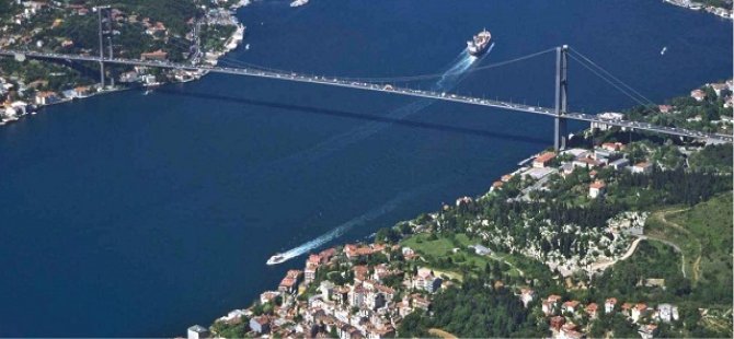 İstanbul Boğazı’nda geçişler durdu: Ne zaman açılacak?