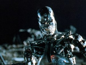 Bilim insanlarından 'katil robot' uyarısı