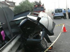 Bolu'da trafik kazası: 2 ölü, 4 yaralı