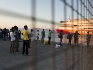 İstanköy adasında mültecilere yolcu gemisi tahsis edilecek