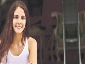 Aslışah Alkoçlar kimdir?