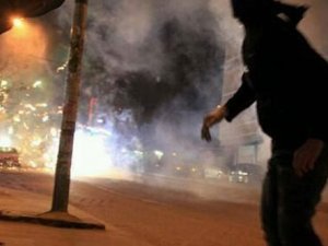 Adana'daki gösterilerde 5 kişi bacaklarından vuruldu
