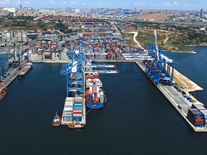 Çinliler'den Türkiye'ye 1 milyar dolarlık liman yatırımı