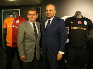 Galatasaray, Dumankaya ile sponsorluk anlaşmasını imzaladı