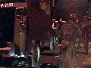 İstanbul Emniyeti’nden zehir tacirlerine şafak operasyonu