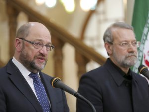 AP Başkanı Schulz İran'da