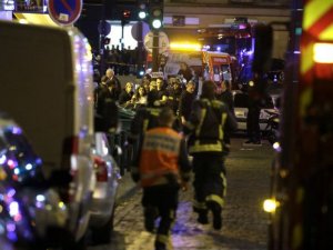 Fransa: Paris saldırıları Suriye'den planlandı