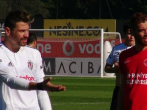 Beşiktaş, Ümraniyespor hazırlık maçında 1-1 berabere kaldı