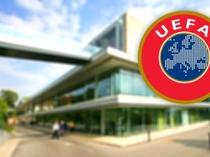 UEFA'dan Dinamo Kiev'e ırkçılık cezası