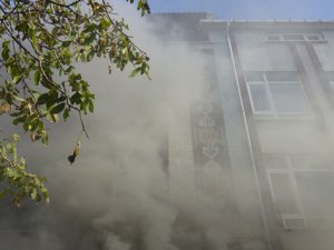 Kadıköy'de yangın paniği