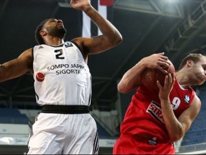 Beşiktaş, Macaristan ekibine mağlup oldu