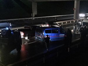 İstanbul'da jandarma aracına silahlı saldırı