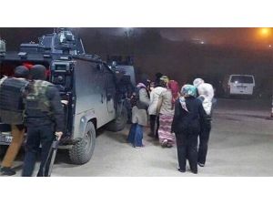 Şırnak’ta Eylem Yapan 15 Kız Öğrenci Gözaltına Alındı
