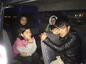Akhisar’da 56 Kaçak Göçmen Yakalandı