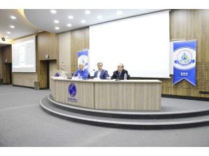 SAÜ’de “Ortadoğu’yu Düşünmek” İsimli Konferans Düzenlendi