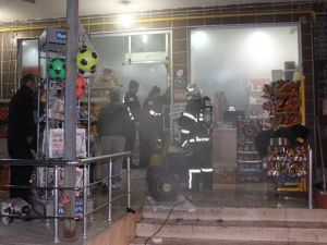 Markette Çıkan Yangın Korkuttu