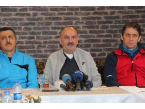 Bakan Müezzinoğlu: "Bunlar İhanet Cümlesidir"