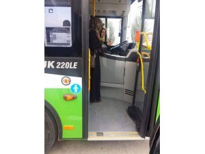 Batman'da belediye otobüslerinde kadın şoför dönemi başladı