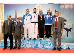 Adana’da yapılan Büyükler Türkiye Karate Şampiyonası sona erdi