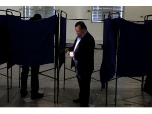 Yunanistan'da ana muhalefet lideri ikinci turda seçilecek