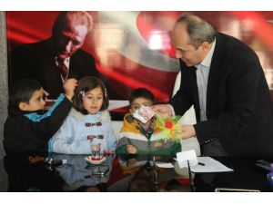Nur Damlaları Kuran Kursu öğrencilerinden Başkan Aytekin'e ziyaret