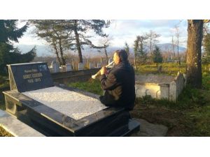 Hüsnü Şenlendirici’den Mezar Başında Klarnet Resitali