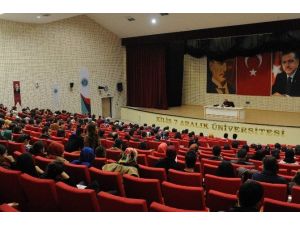 7 Aralık Üniversitesi’nde “Milli Şairimiz Mehmet Akif Ersoy” Konferansı
