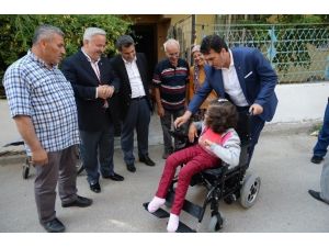 Osmangazi Belediyesi İhtiyaç Sahiplerinin Yüzünü Güldürüyor