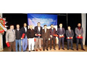 Trabzon Büyükşehir Belediyesi, Başarılı Sporcu Ve Kulüpleri Ödüllendirdi