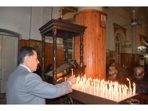 İskenderun'da Ortodoks Kilisesi'nde Noel ayini düzenlendi