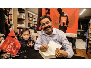 Ahmet Ümit Söyleşi Ve İmza Günü İçin Geliyor