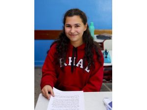 Liseli Selin “Kaybolan Değerler”i Anlattı